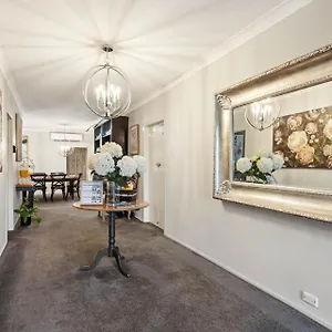 Cypress Bed & Breakfast Hervey Bay